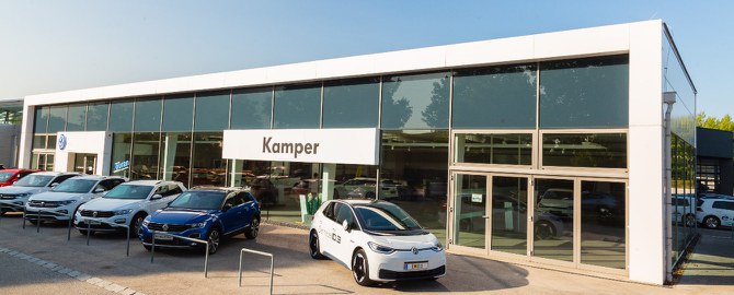 Kamper